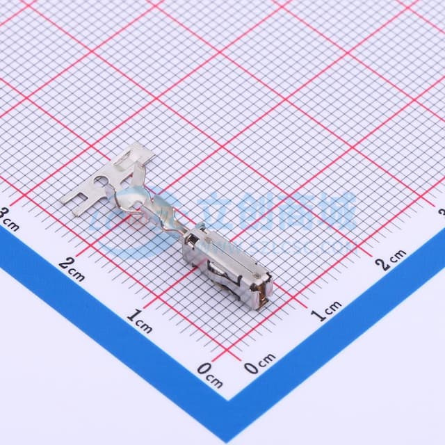 汽车端子，插座，配合插片宽度2.8mm，插片厚度0.8mm，线径20 - 17AWG，传感器扁平接触系统实物图