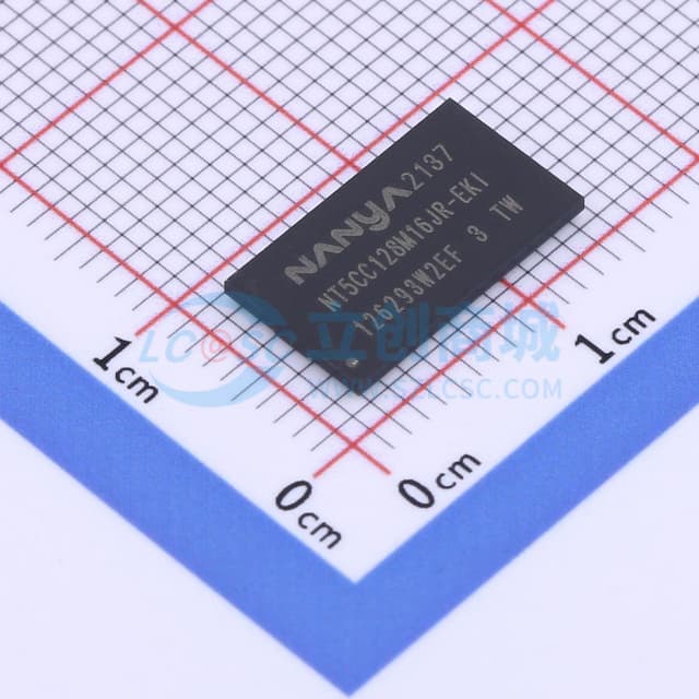 NT5CC128M16JR-EKI实物图