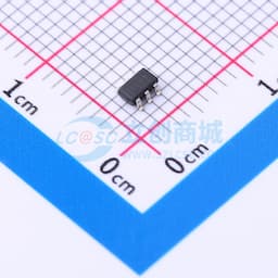 具有使能功能的汽车类 200mA、低压降稳压器缩略图
