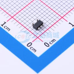 具有使能功能的 500mA、高 PSRR、低 IQ、低压降稳压器缩略图