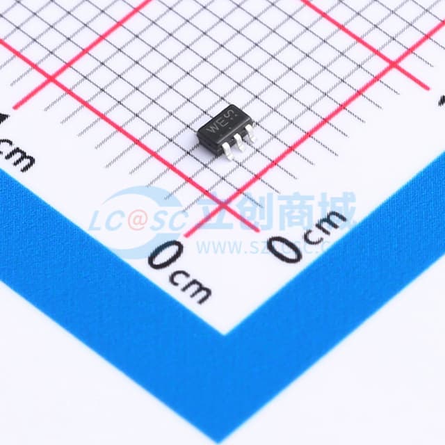 极性:单向 四路保护 反向关断电压（典型值）:5V(Max) 击穿电压（最小值）:6.0V 钳位电压:9.5V 峰值脉冲电流:8A (8/20us)实物图