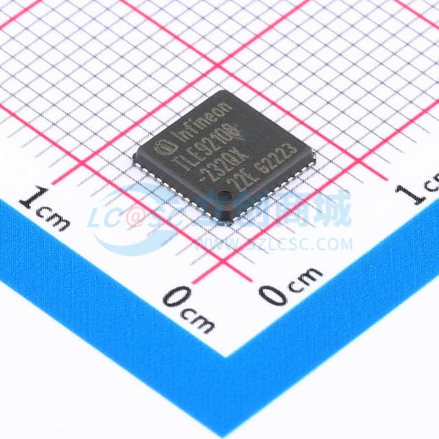 TLE92108232QXXUMA1实物图