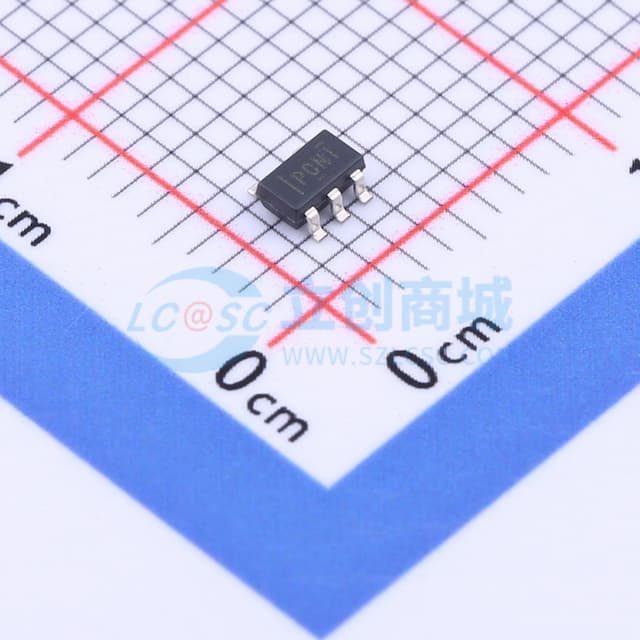 具有使能功能的 100mA、10V、低 IQ、低压降稳压器实物图
