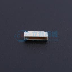 1x7P 间距:0.8mm 卧贴缩略图
