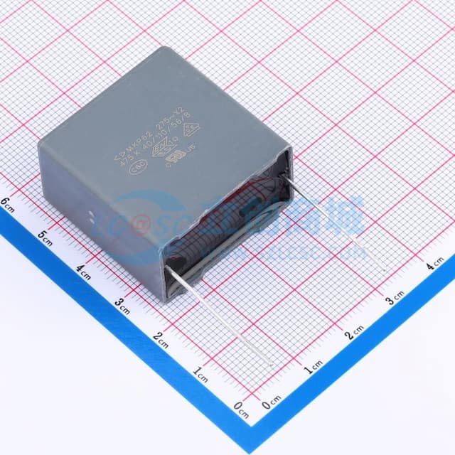 4.7uF ±10% 275V实物图