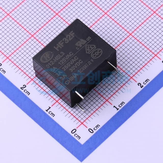 超小型中功率12V继电器 单刀单掷-常开实物图