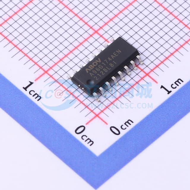 16 MHz 8位微控制器，8 Kbyte闪存，12位ADC，3个定时器，USART，I2C，窗口看门狗实物图