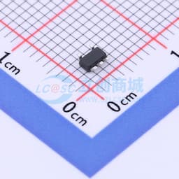 36V,200mA,2uA,高PSRR电压调节器缩略图