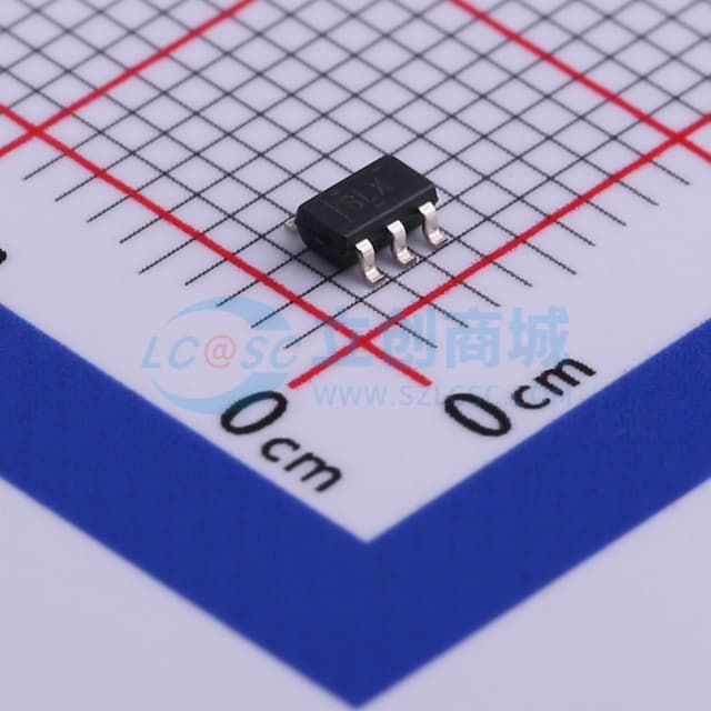 具有反向电流保护功能的汽车类 150mA、30V、超低 IQ、低压降稳压器实物图