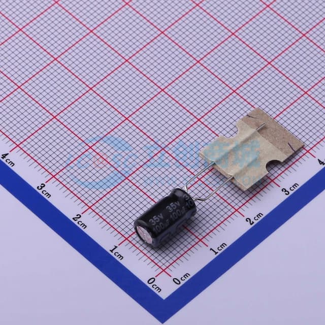 100uF ±20% 35V 【引线】实物图