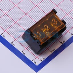 7.62mm 1x3P 每排P数:3 排数:1 直针 边脚【栅栏】缩略图