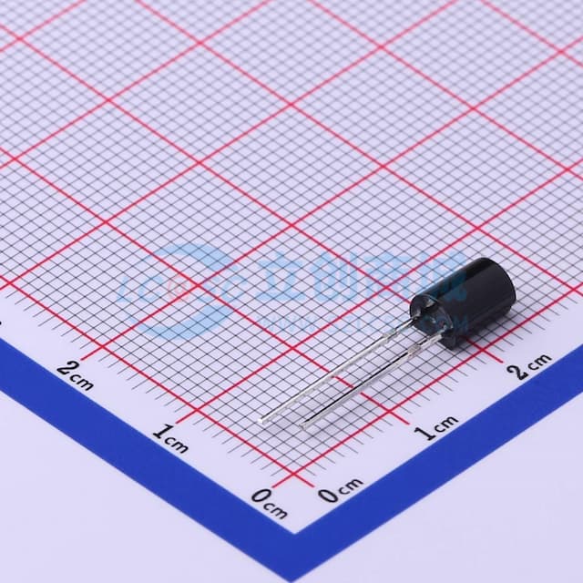 940nm 频谱范围400nm~1100nm 反向电压32V 【红外】实物图