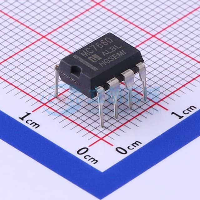 电荷泵直流-直流电压转换器【插件】实物图