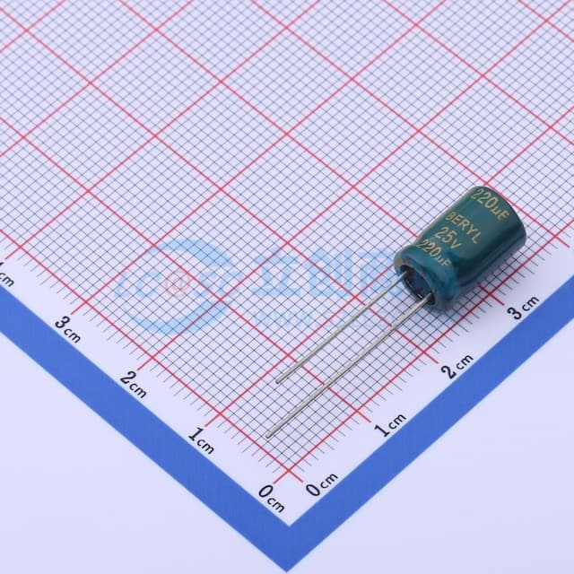 220uF ±20% 25V实物图