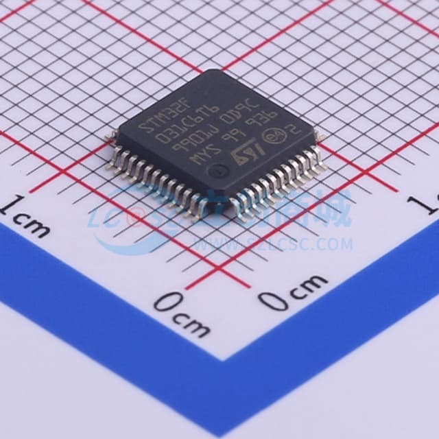 主流ARM Cortex-M0基本型系列MCU，具有32 KB Flash、48 MHz CPU和电机控制实物图