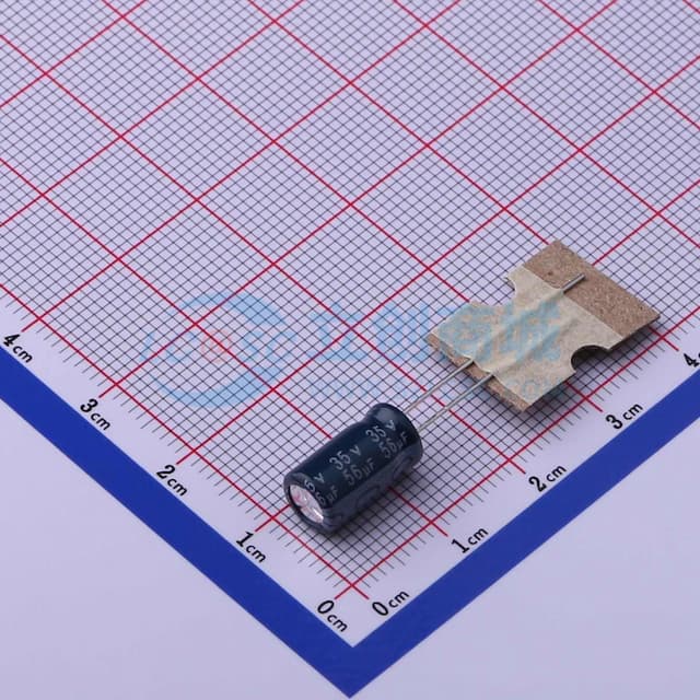 56uF ±20% 35V 【引线】实物图