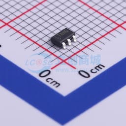 采用 ThinSOT 封装并具集成型肖特基整流器的 3MHz 升压型DC/DC 转换器缩略图