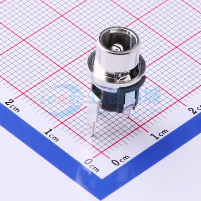 【插件】DC电源插座 内径:2.5mm 外径:5.6mm实物图