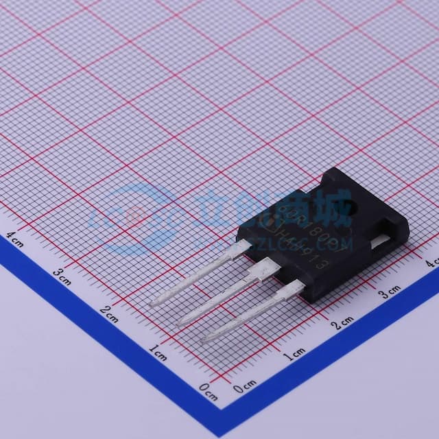 IPW60R180P7实物图