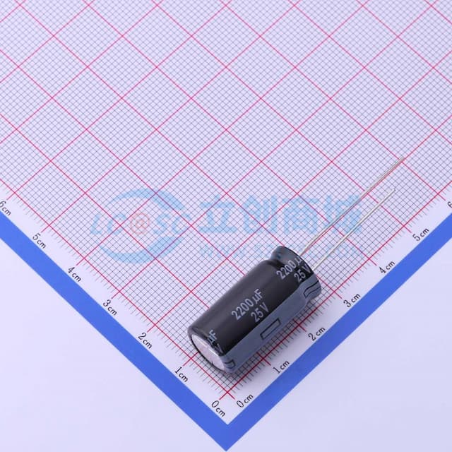 2200uF ±20% 25V 【插件】实物图