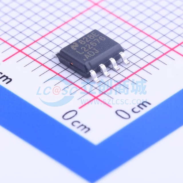 42 V, 3 A 降压电压调节器实物图