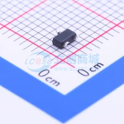 高精度低功耗小封装电压检测芯片缩略图