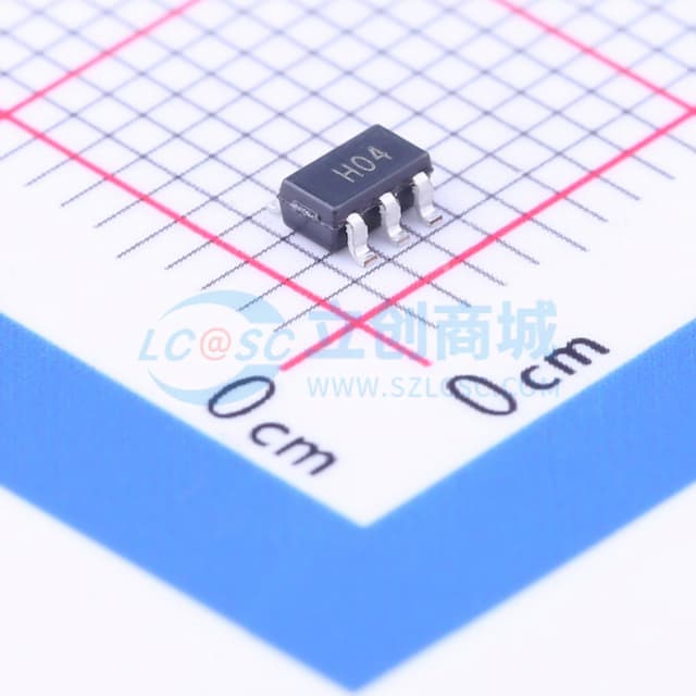 2.7 V, 800 uA, 80 MHz 轨到轨 I/O 放大器实物图