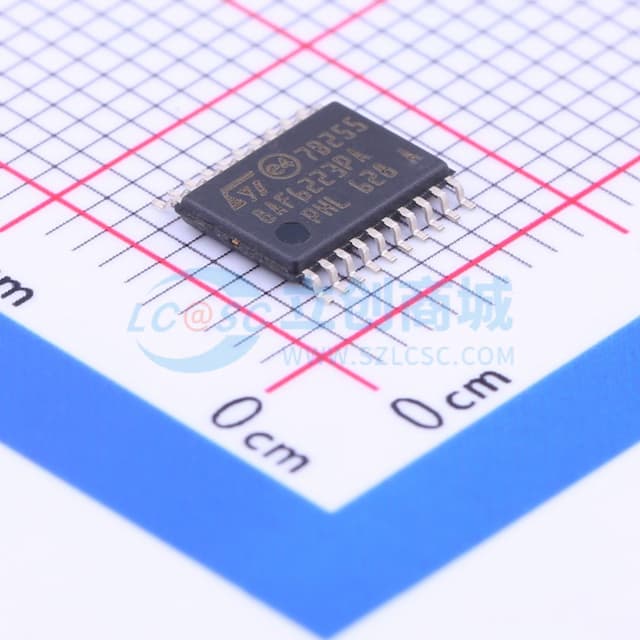 汽车级8位MCU，具有8 KB Flash、LIN、16 MHz CPU和集成EEPROM实物图