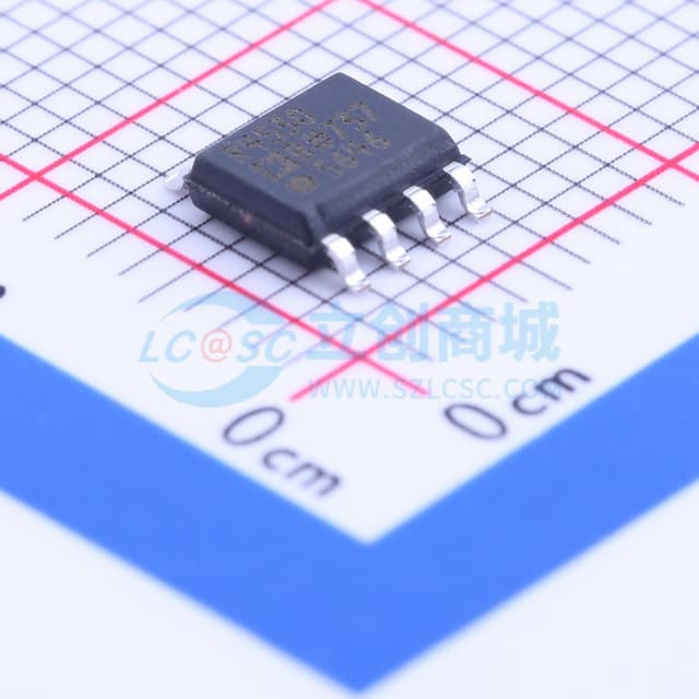 超低噪声、高精度基准电压源实物图