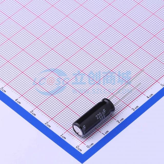 220uF ±20% 35V 【插件】实物图