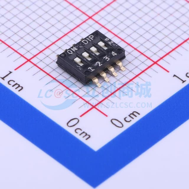 4位 包含引脚总宽度6.7mm 贴片实物图