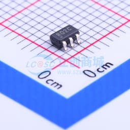 具有使能功能的 250mA、10V、低压降稳压器缩略图