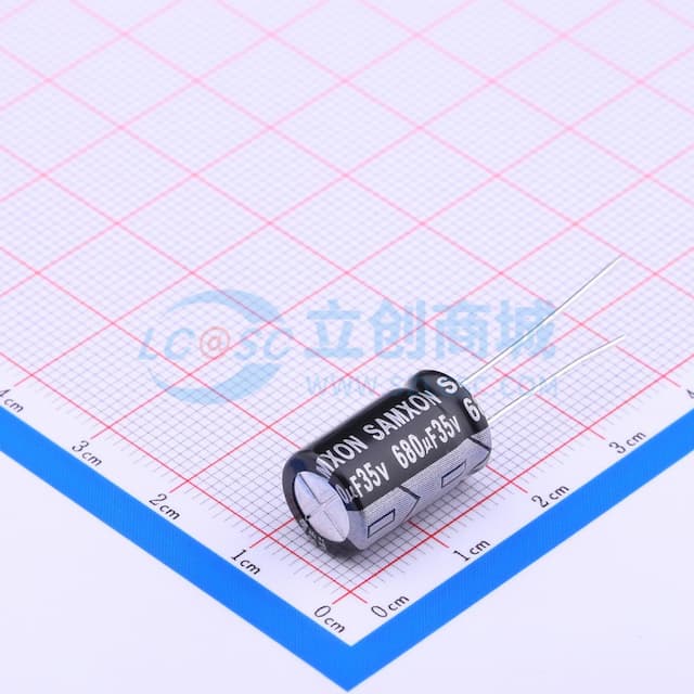 680uF ±20% 35V 【引线】实物图