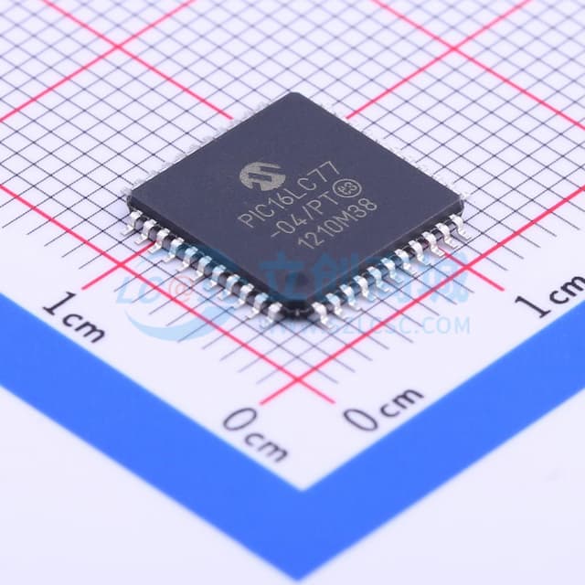 PIC16LC77-04/PT实物图