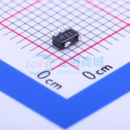 具有使能功能的 50mA、16V、低压降稳压器缩略图
