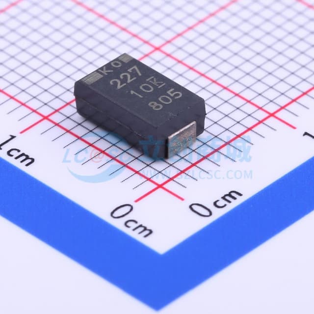 220uF ±20% 10V实物图