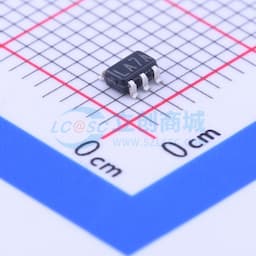 具有使能功能的 150mA、16V、低压降稳压器缩略图