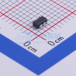 具有使能功能的 300mA、低 IQ、低压降稳压器缩略图