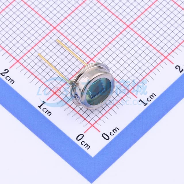 565nm 频谱范围420nm~675nm 反向电压10V 【插件】实物图