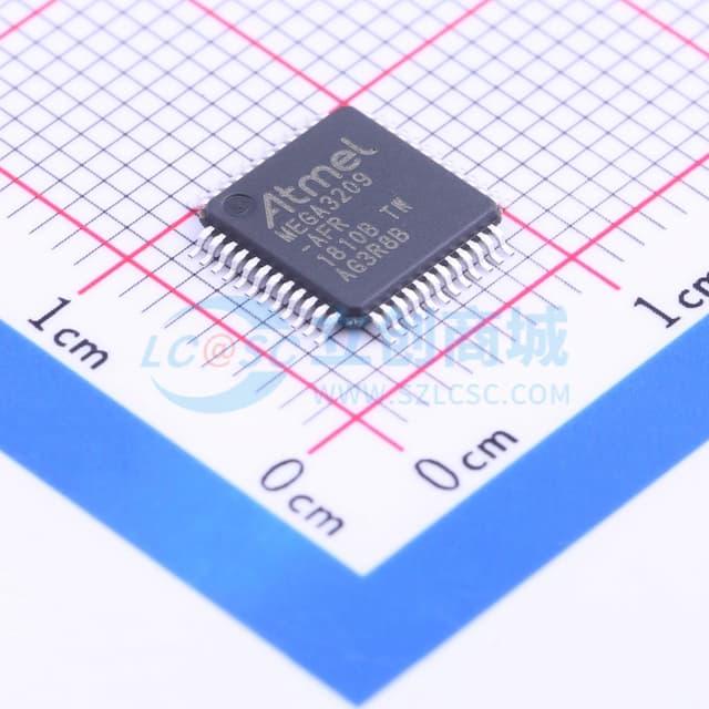 48 引脚微控制器，最高 20MHz，最大 48KB Flash 内存实物图