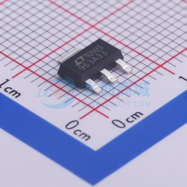 1.5A、低噪声、快速瞬态响应 LDO 稳压器实物图