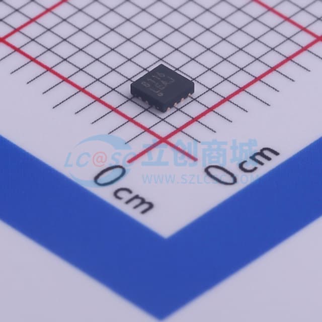 集成低噪声放大器和多路开关的LTE接收模块实物图