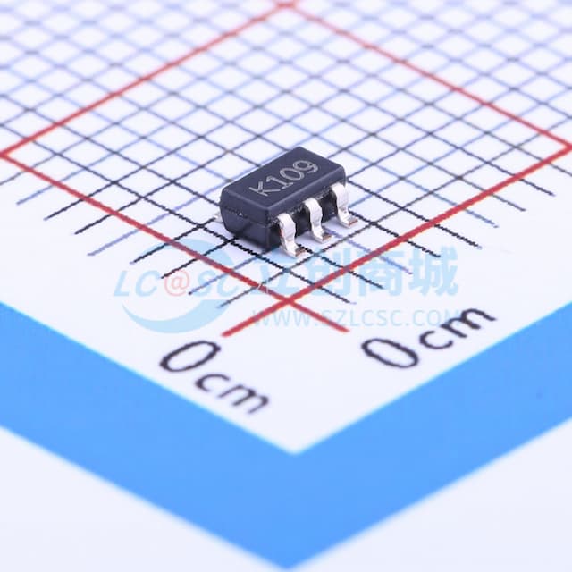 微功耗（60uA）轨到轨输入/输出5V CMOS单路运算放大器，GBP = 880kHz实物图