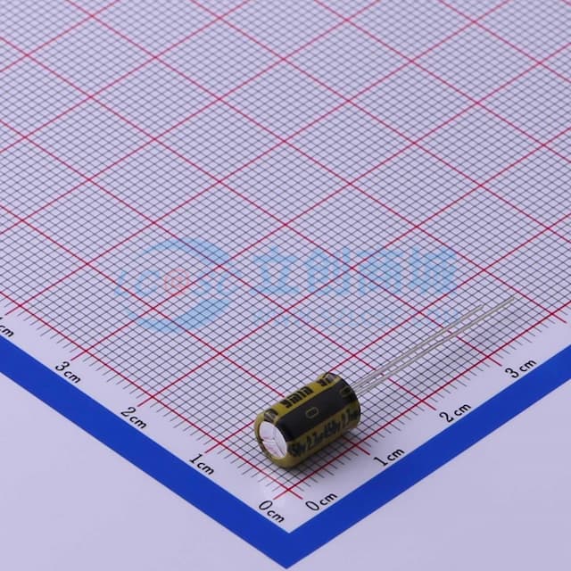 2.7uF ±20% 450V实物图