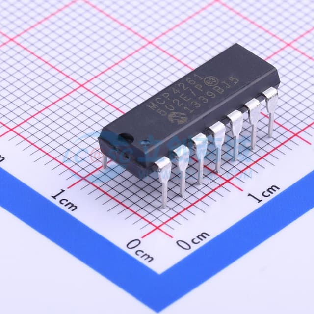 MCP4261-502E/P 【插件】实物图