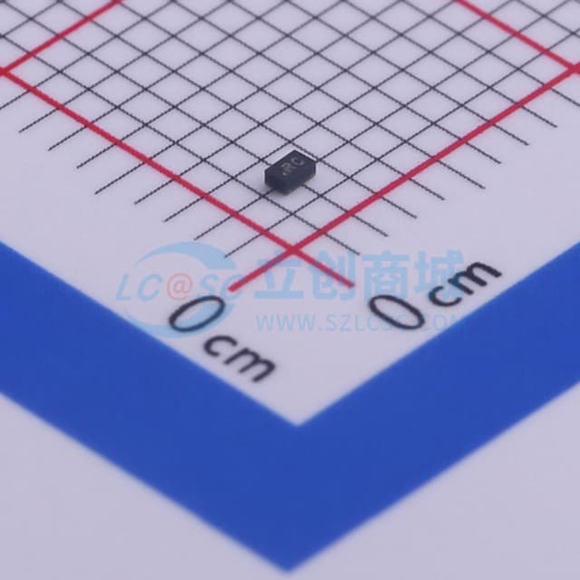 用于LTE低频段的高增益低噪声放大器实物图