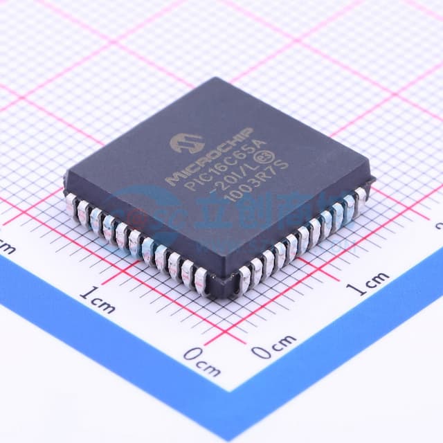 PIC16C65A-20I/L实物图