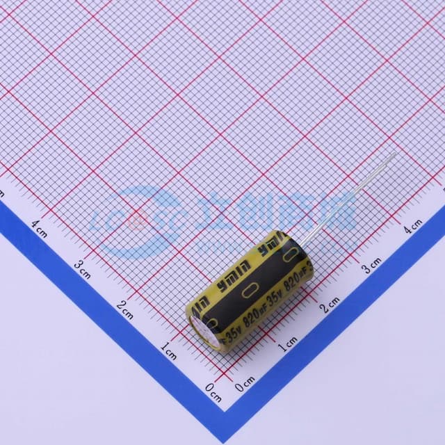 820uF ±20% 35V 【插件】实物图