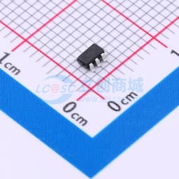 具有主动输出放电和使能功能的 150mA、低压降稳压器缩略图
