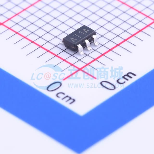 低噪声、CMOS输入、24V工作的RRO运算放大器实物图